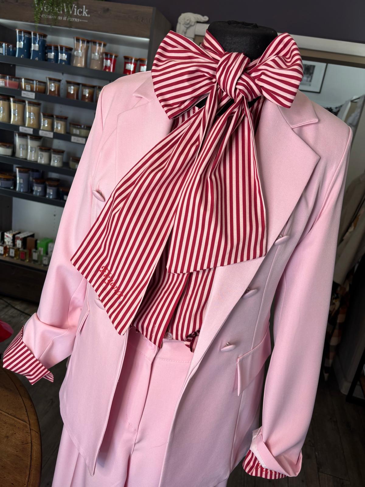 Camicia con ricamo