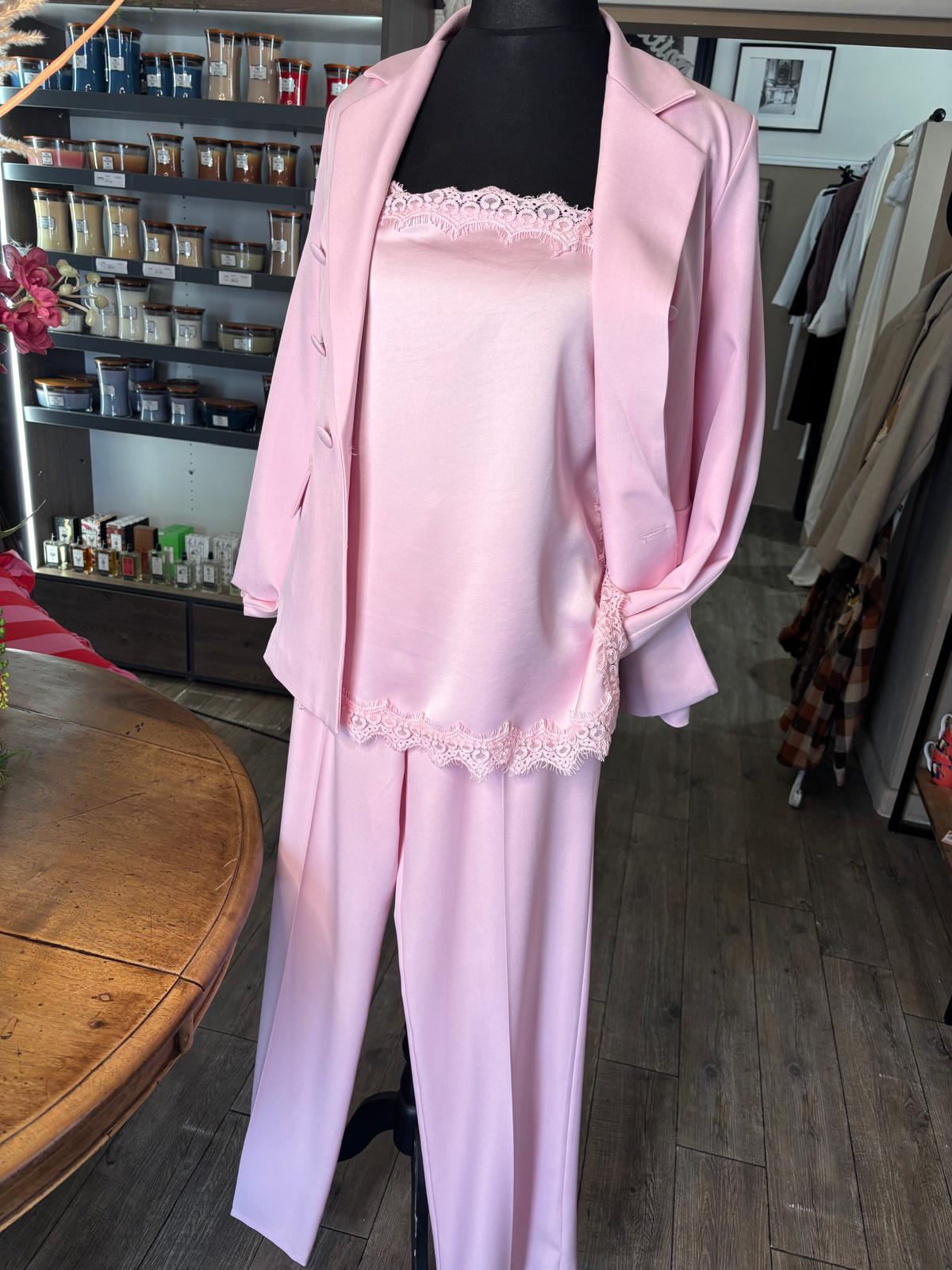 Completo rosa confetto