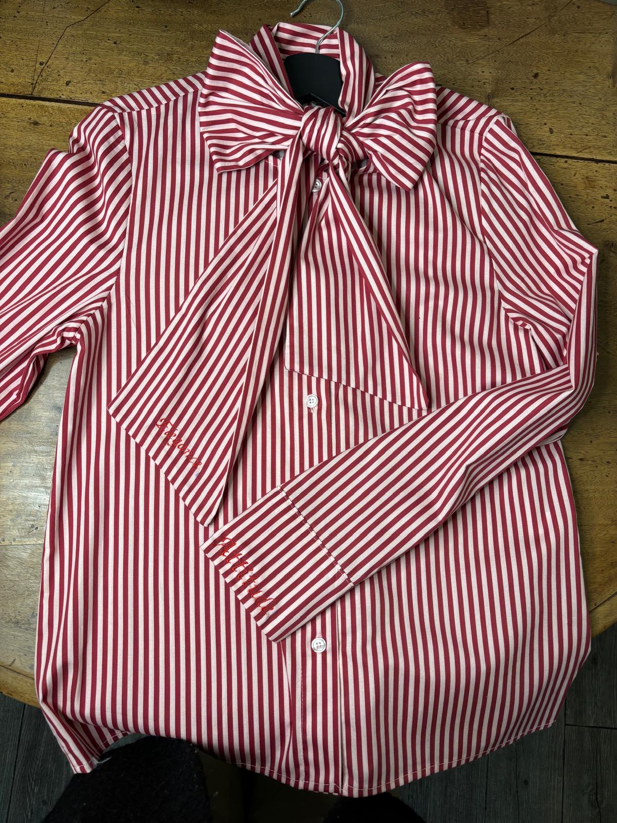 Camicia con ricamo