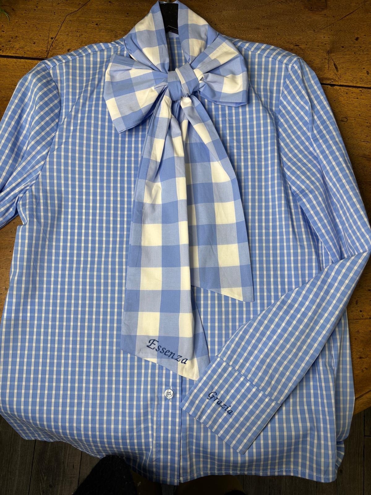 Camicia con ricamo